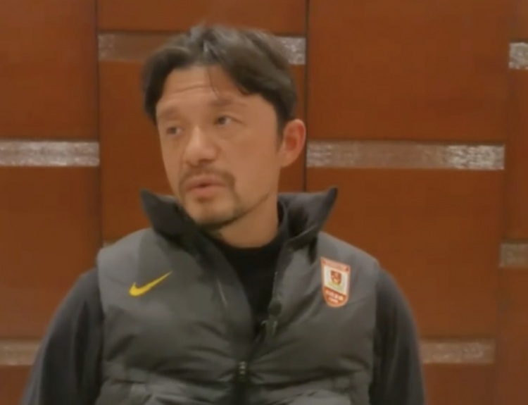 謝暉再談“壓著打”:我把激情融入到執(zhí)教理念 不會(huì)滿足守住比分