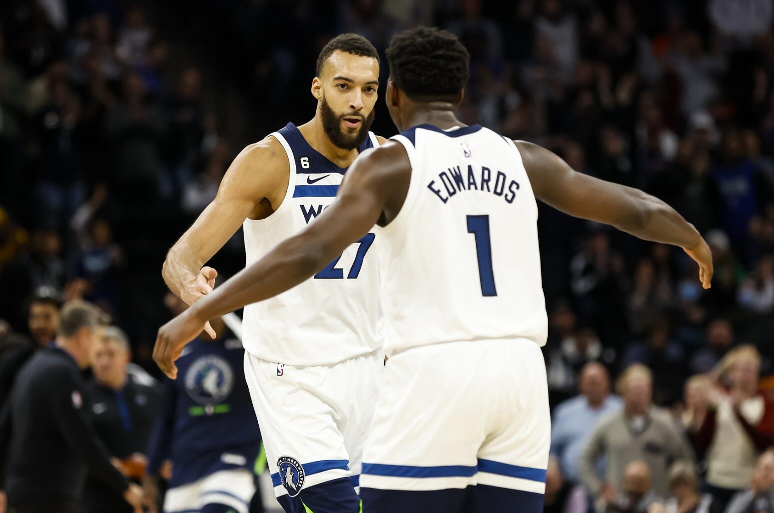 NBA彩經(jīng):湖人難勝魔術(shù) 太陽擊退雄鹿 綠軍拿下國王